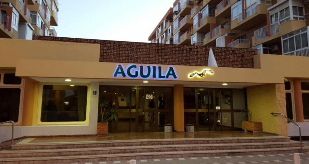 Águila apartamento con vistas al jardin Benalmádena Exterior foto