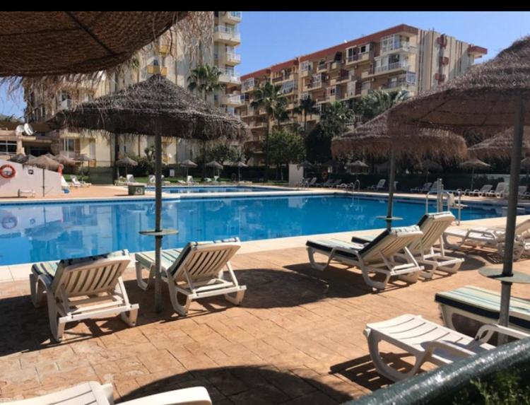 Águila apartamento con vistas al jardin Benalmádena Exterior foto
