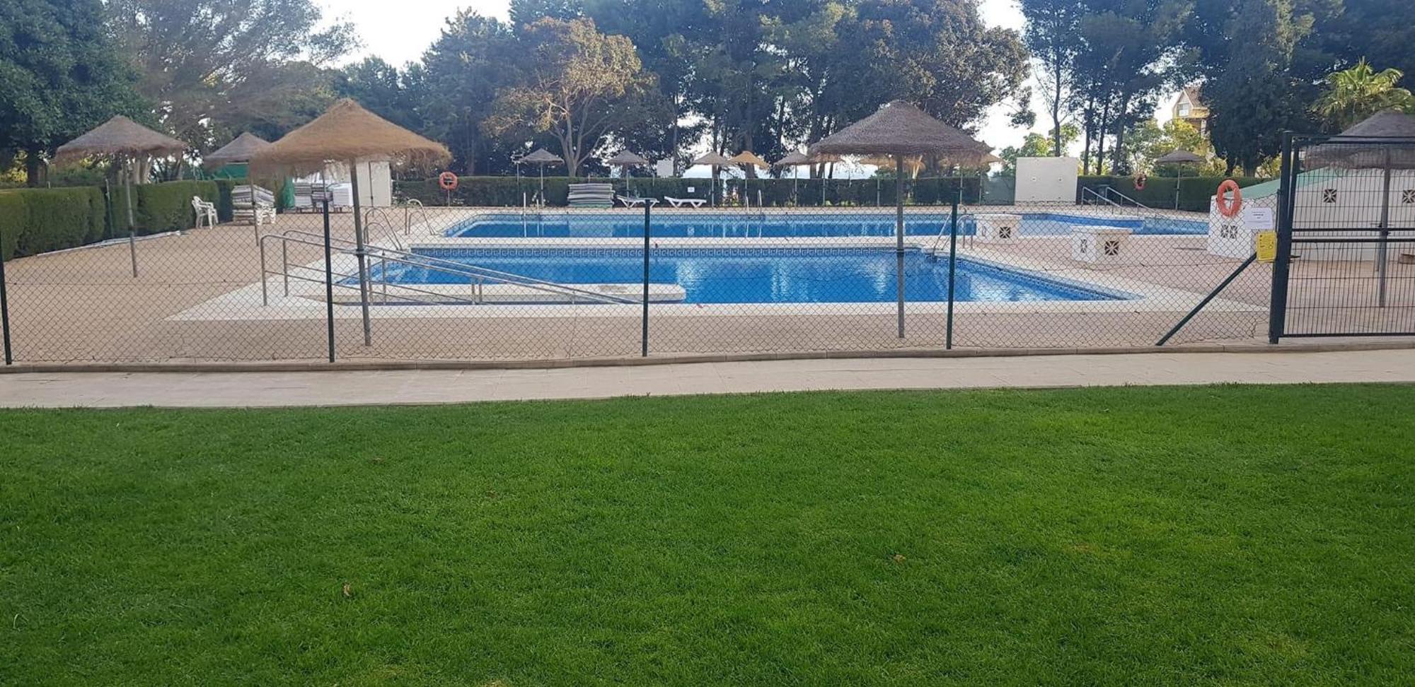 Águila apartamento con vistas al jardin Benalmádena Exterior foto